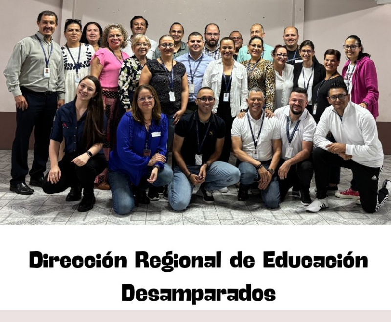 Fortaleciendo la educación unidocente en equipo