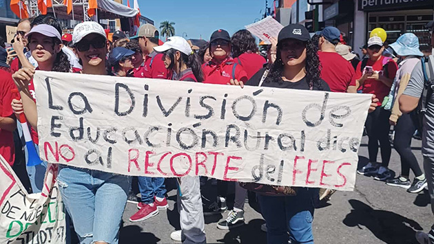 DER en marcha por la Educación